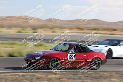 media/Oct-09-2022-Extreme Speed (Sun) [[a34e269be1]]/2-Silver/session 1 Skid Pad/